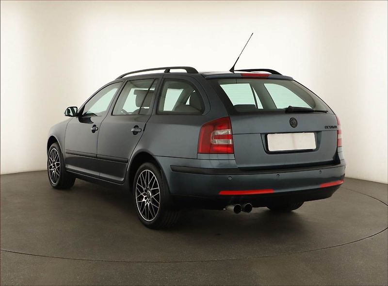 Škoda Octavia (2005) 2.0 TDI, po STK - fotka 4 z 12