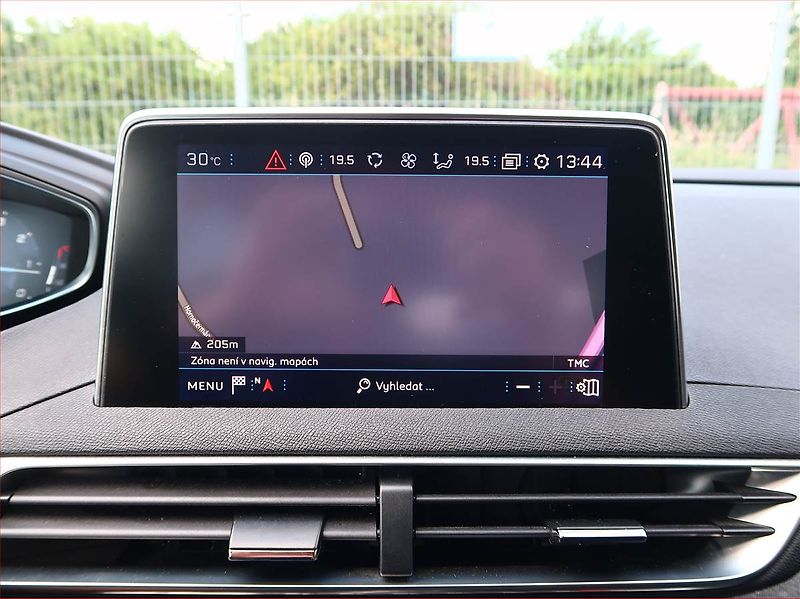 Peugeot 3008 (2017) Active 1.2 PureTech, Automat - fotka 17 z 18