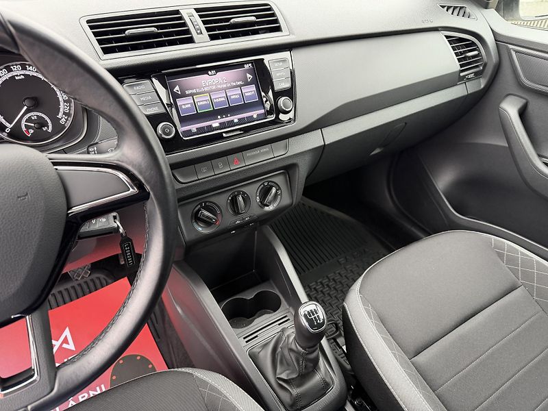 Škoda Fabia III 1,0 TSi/81kW - Ambition  - fotka 29 z 58