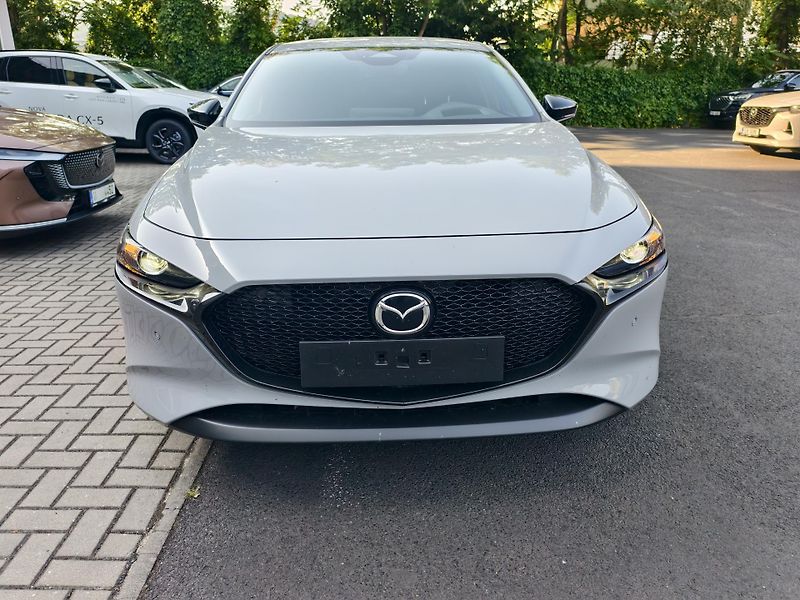 Mazda 3 (2026) 2.5i new. HOMURA 2027 - fotka 5 z 13