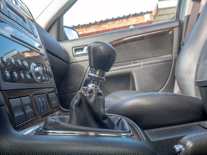 Ford Mondeo (2005) 2.2D 114KW – TITANIUM PLUS - fotka 26 z 47