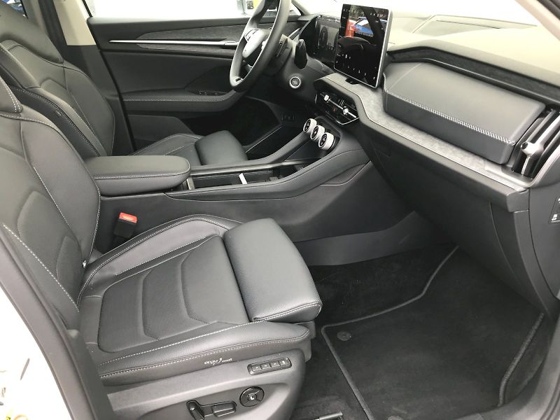 Škoda Kodiaq (2025) SELEC 4X4 TD 142/2.0 A7A - fotka 13 z 29