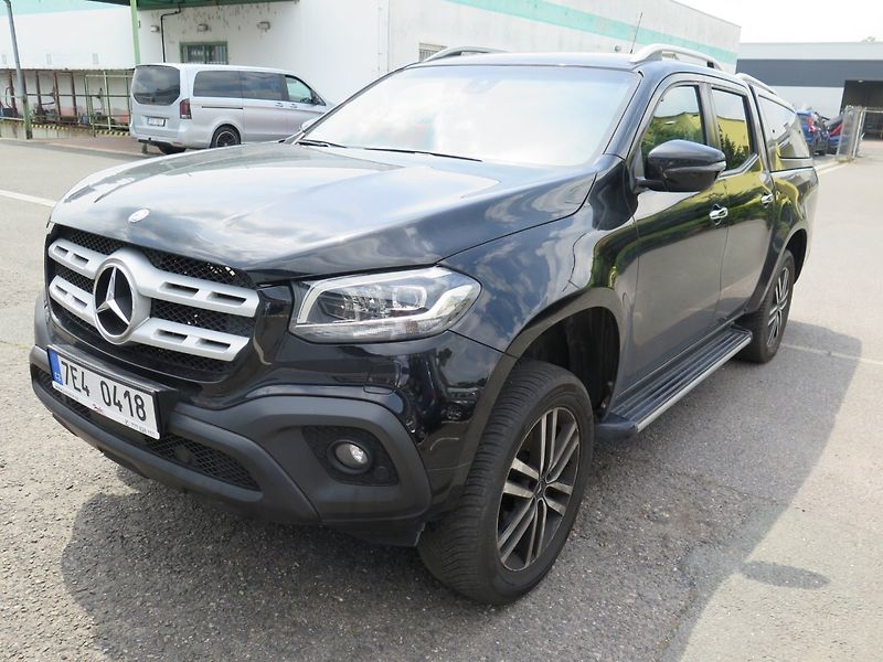 Mercedes-Benz Třídy X (2017) X250d,automat,4x4,motor venku - fotka 1 z 21