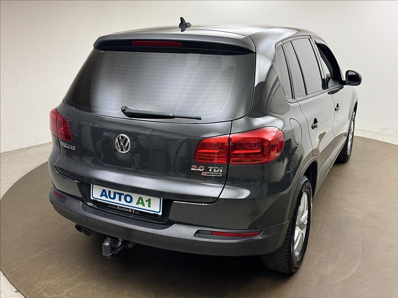 Volkswagen Tiguan 2,0 110kW 4X4 NAVI SERVIS TZ - fotka 4 z 41