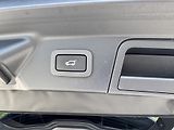 Land Rover Range Rover Velar (2020) 2.0 i 184KW 66000KM - náhled 17