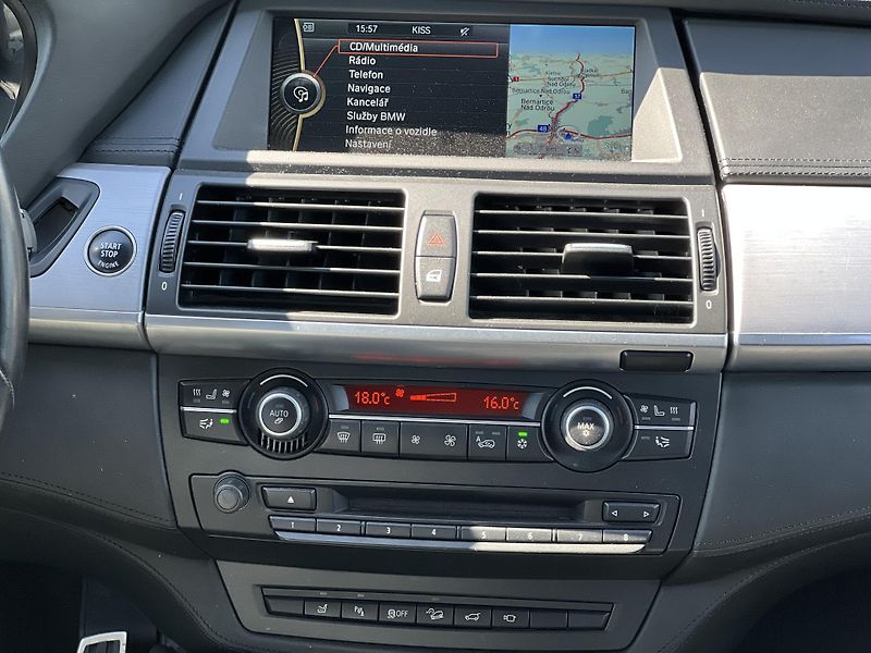 BMW X6 M50D xDrive 280kw KOUPENO V ČR - fotka 22 z 47