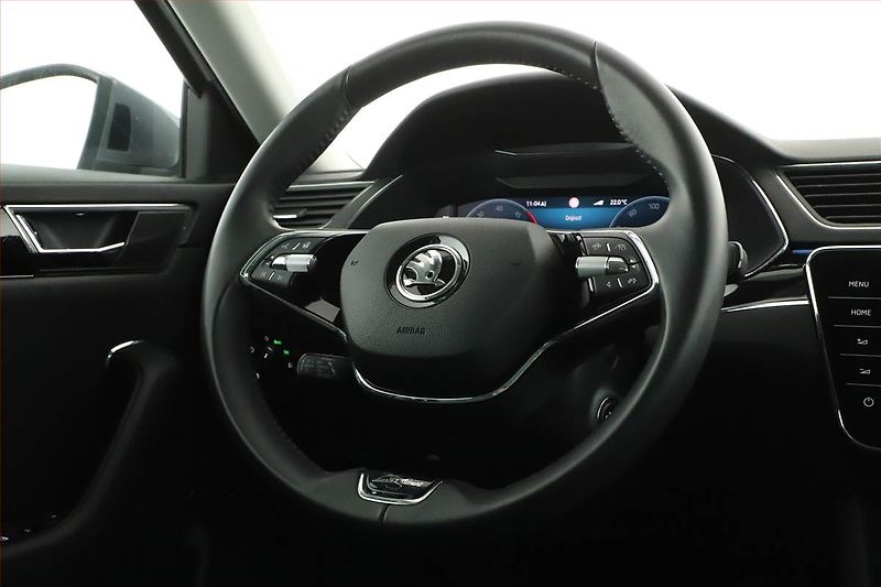 Škoda Superb (2023) Laurin&Klement 2.0 TDI - fotka 8 z 20