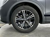 Volkswagen Tiguan (2022) 1.5 TSI 96kW, Tažné, Nezávislé - náhled 29