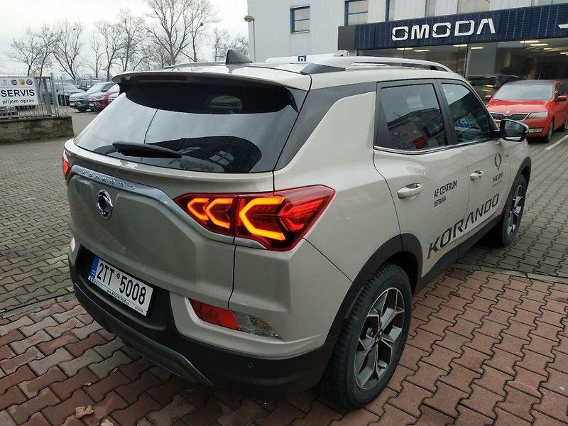 SsangYong Korando 1.5T, Style+2WD, AT, SKLADEM - fotka 5 z 23