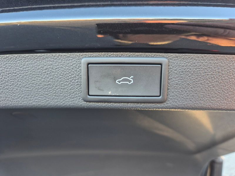 Škoda Octavia (2025) Top Selection 1.5TSi M-HEV 110 - fotka 17 z 32