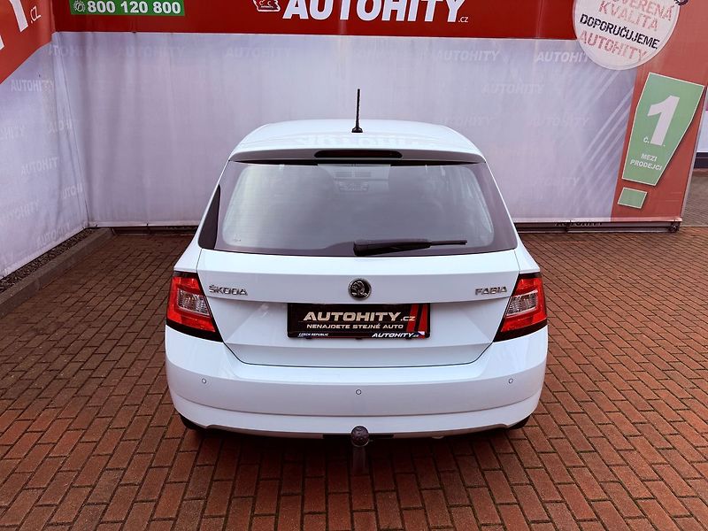Škoda Fabia 1.0 MPi Ambition, 1.Maj - fotka 7 z 23