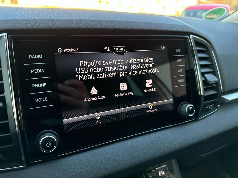 Škoda Karoq 2.0TDI 85kW AMBITION - fotka 13 z 22