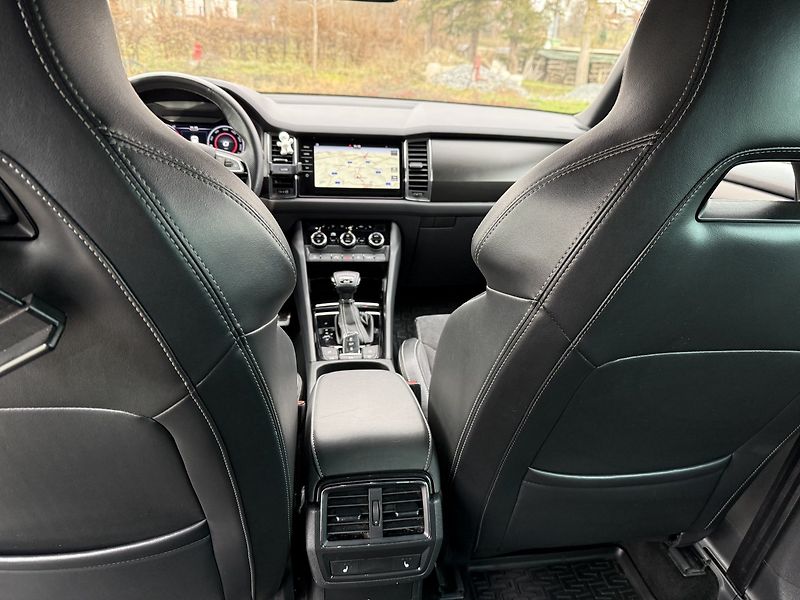 Škoda Kodiaq (2019) 2.0TDI 140KW 4x4 SPORTLINE - fotka 10 z 17