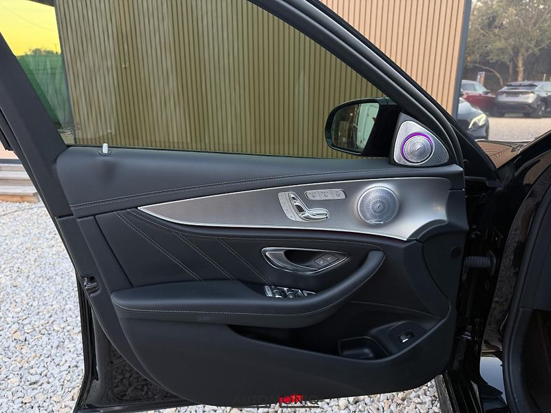 Mercedes-Benz Třídy E (2019) AMG E63s Full vybava, 750PS    - fotka 31 z 38