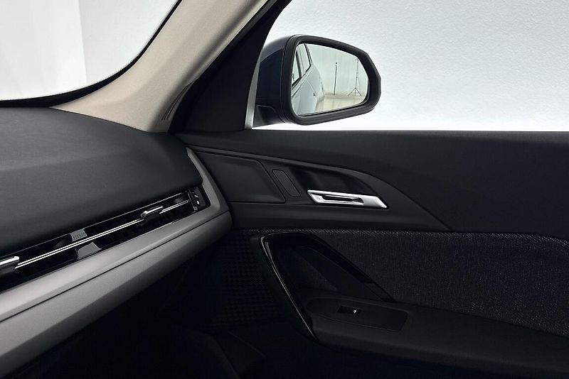 BMW X1 xDrive23d - fotka 16 z 23