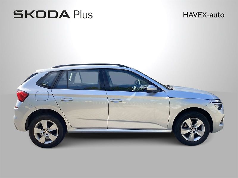 Škoda Kamiq (2021) 1.0 TSI 70 kW Ambition - fotka 6 z 9