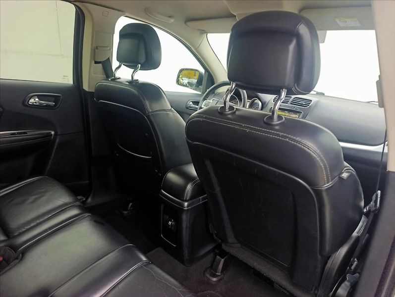Fiat Freemont 2,0 MJT 4x4 7Míst AUTOMAT Navi - fotka 27 z 44
