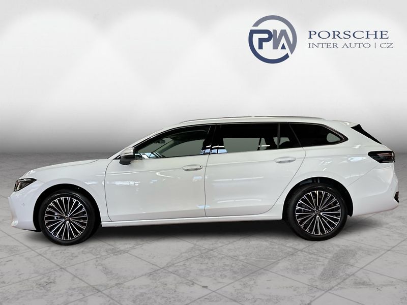 Volkswagen Passat Elegance 2,0 TDI 110 kW - fotka 3 z 25