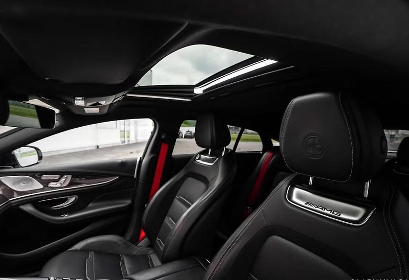 Mercedes-Benz AMG GT 63 S 4M 360kam HuD BRABUS  - fotka 17 z 27