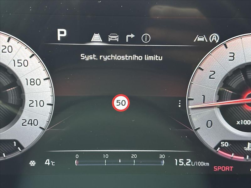 Kia Sportage 1,6 i 132kW AT 4x4 TOP ZÁRUKA - fotka 47 z 49