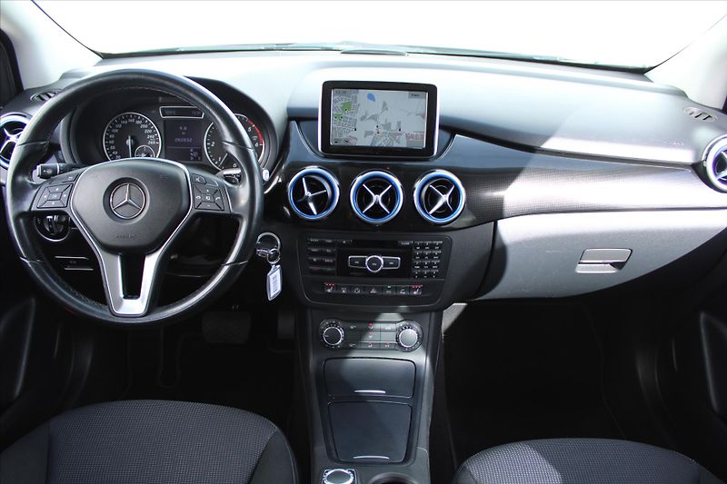 Mercedes-Benz Třídy B 220 CDI 125kW A/T SERVIS.KNIHA - fotka 12 z 24