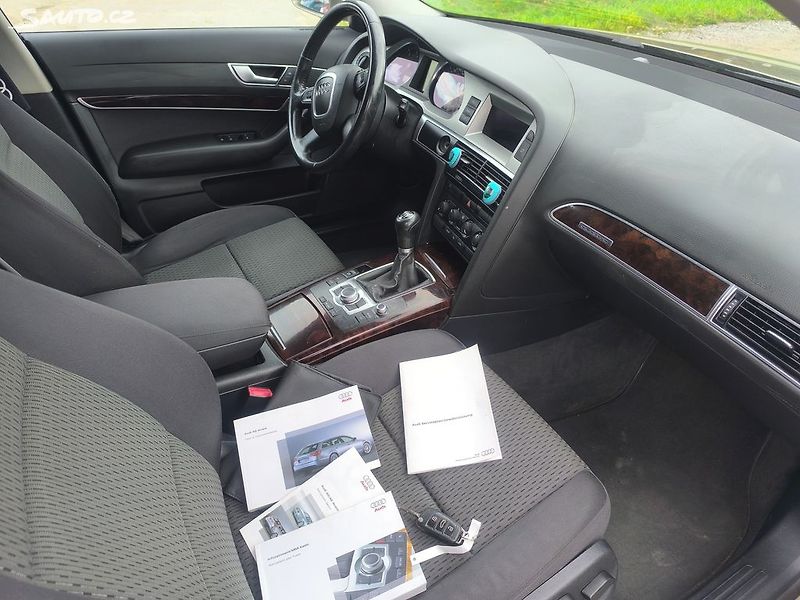 Audi A6 30TDI,MANUÁL,KRÁSNÁ,SERVIS,4X4 - fotka 9 z 22