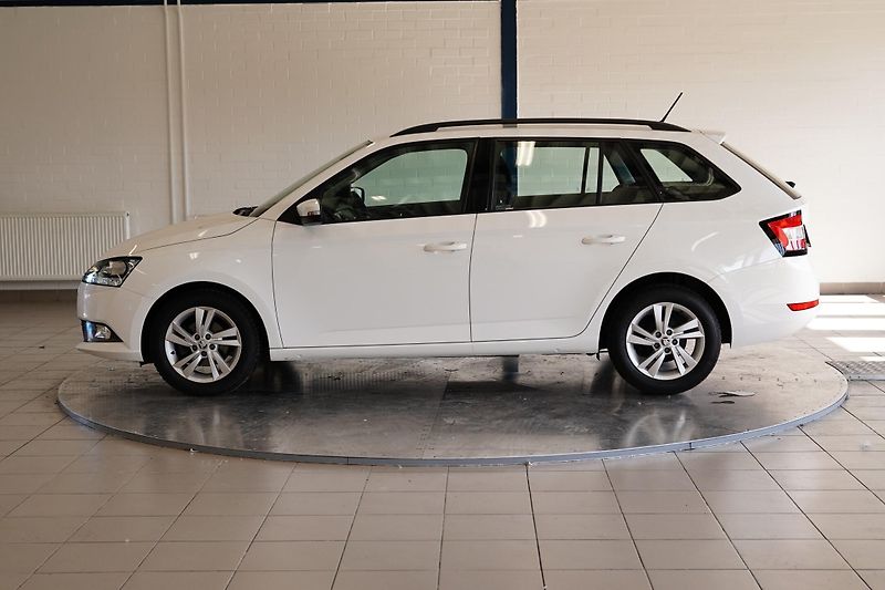 Škoda Fabia - fotka 3 z 29