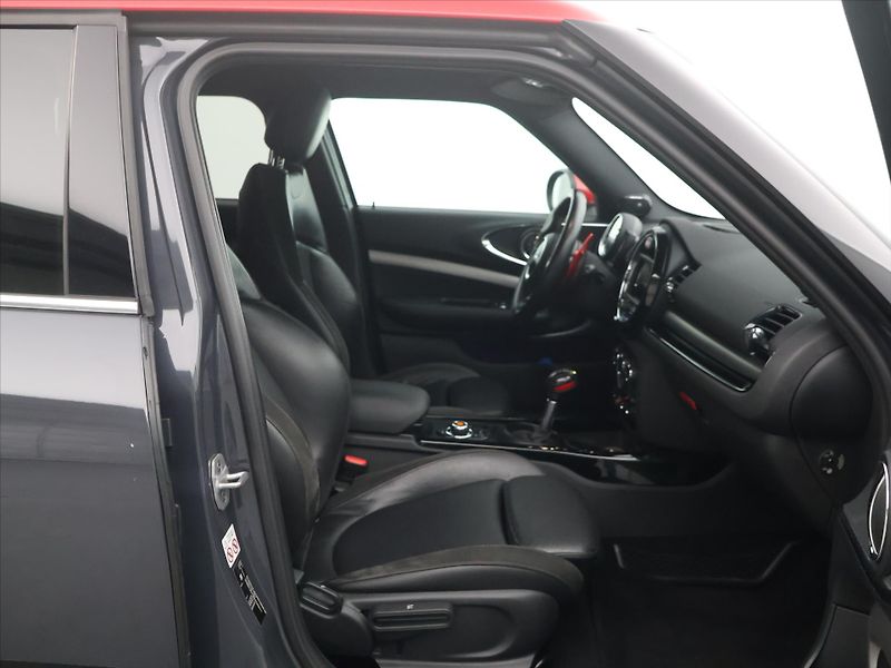 Mini Clubman 2,0 JCW ALL4 170kW H&K Aut - fotka 11 z 30