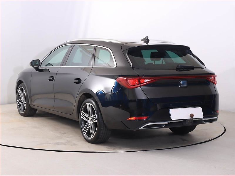Seat Leon (2023) Xcellence 2.0 TDI, Automat - fotka 4 z 22