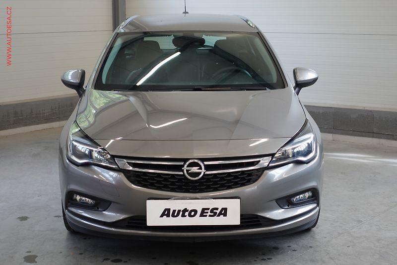 Opel Astra (2017) 1.4T, 2.maj,ČR, AC, tempo - fotka 2 z 22