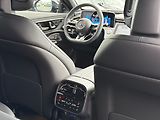 Mercedes-Benz Třídy E (2026) Mercedes-AMG E 53 HYBRID 4MATI - náhled 30