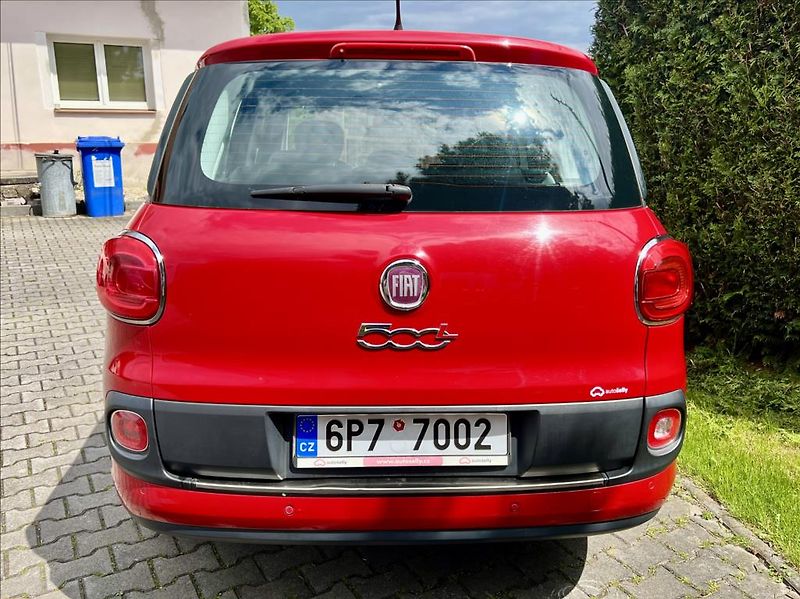 Fiat 500L 1,6 JTD  LIVING - klima -ALU - fotka 4 z 36
