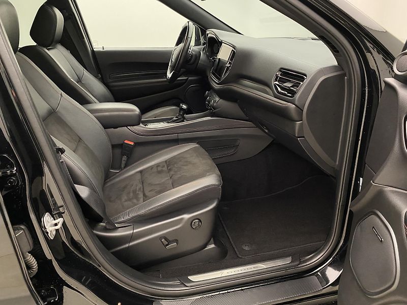 Dodge Durango R/T 5.7 HEMI 4x4 AUT - fotka 22 z 72