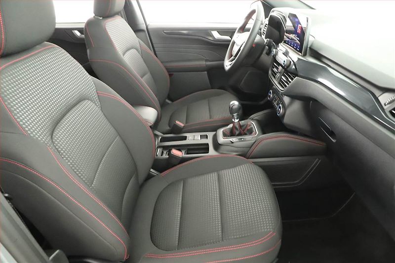 Ford Kuga (2022) ST-Line 1.5 EcoBoost - fotka 7 z 20