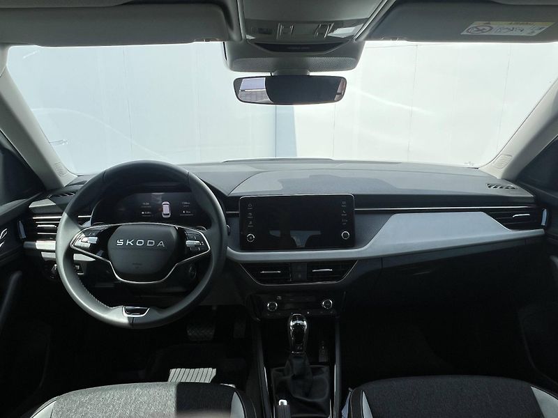 Škoda Kamiq (2026) Top Selection 7DSG 1,0TSI - fotka 6 z 22