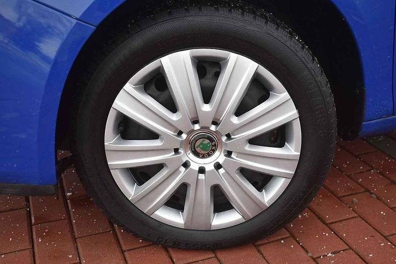 Auto jsme prověřili na komunikacích všech typů a kvalit
