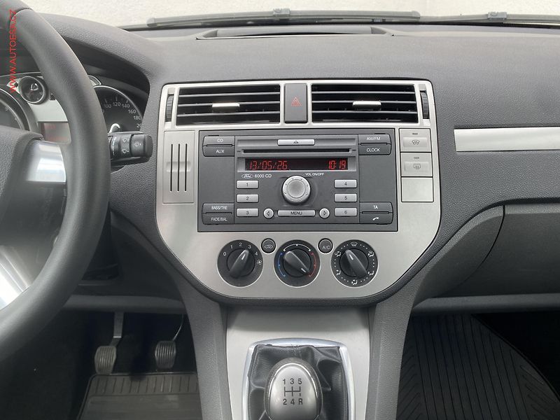 Ford C-MAX (2010) 1.6i, ČR, AC - fotka 12 z 13