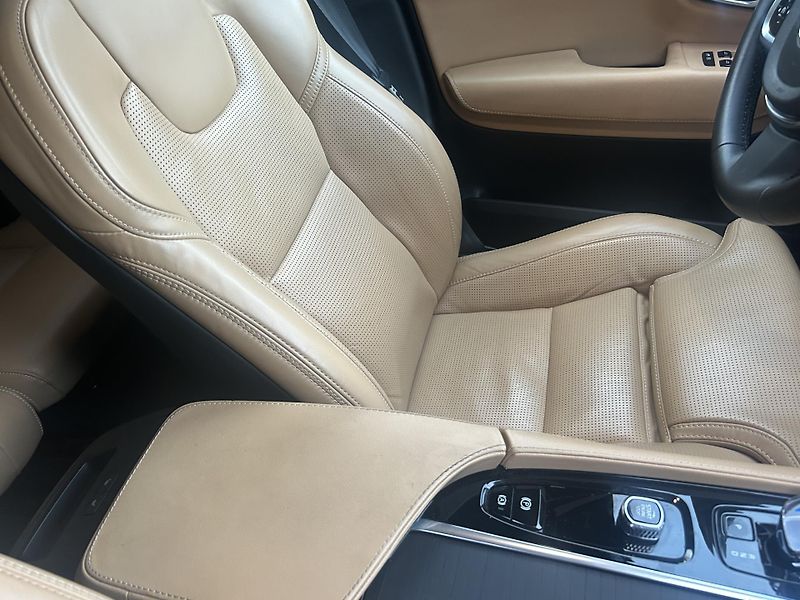 Volvo XC90 (2024) 7 mist TOP VÝBAVA ČR 1.maj DPH - fotka 33 z 44