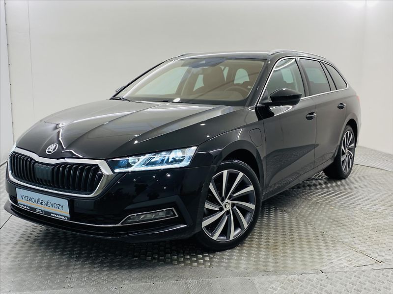 Škoda Octavia 1,4 TSI iV 150kW Style - fotografie inzerátu