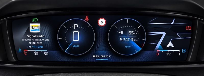Peugeot 408 1,2 Puretech 130 - ALLURE - fotka 12 z 14