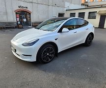Tesla Model Y (2021) TEPELKO*ZÁRUKA*TAŽNÉ*AWD* - fotografie inzerátu