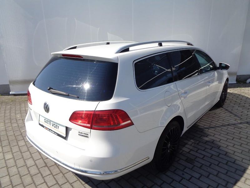 Volkswagen Passat 2.0 TDI Highline 103 kW M6F - fotka 2 z 29