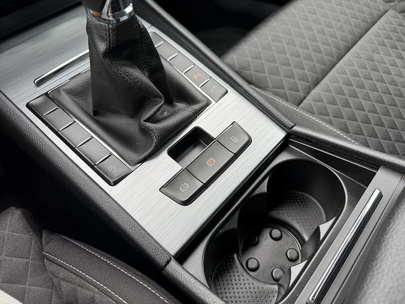 Škoda Superb (2022) 2.0 TDi 110 kw/tažné/DPH - fotka 20 z 25
