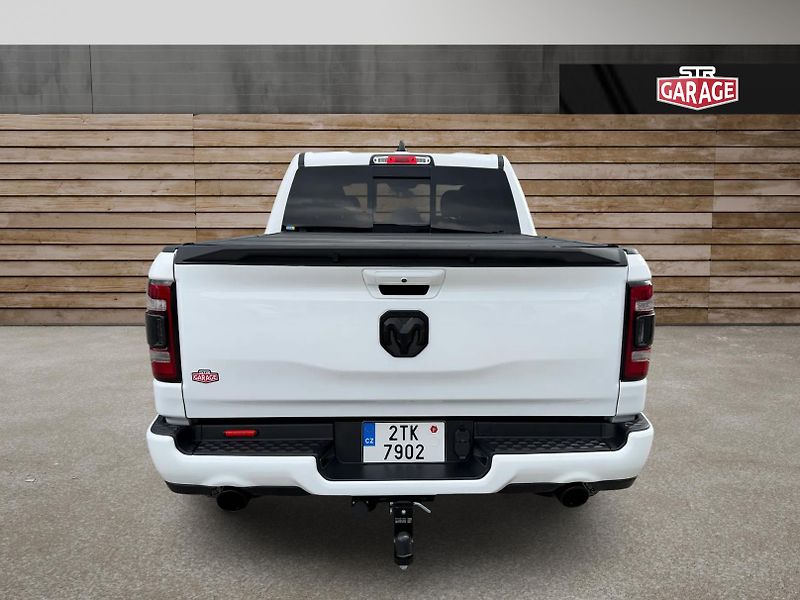 Dodge RAM (2022) +HEMI+OFFROAD PAKET+WHITE+ - fotka 4 z 21