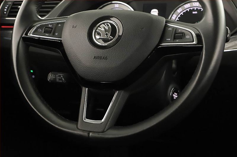 Škoda Superb (2020) Style 2.0 TDI, Automat, ČR - fotka 8 z 20