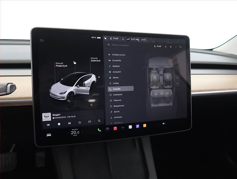 Tesla Model 3 (2023) Standard Range 60kWh, SoH 95% - fotka 24 z 33