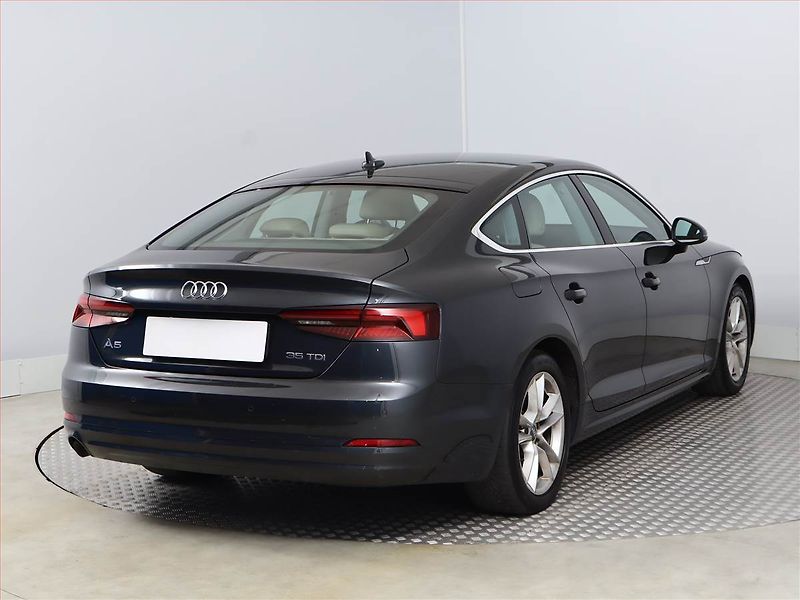 Audi A5 (2019) 2.0 TDI - fotka 5 z 21