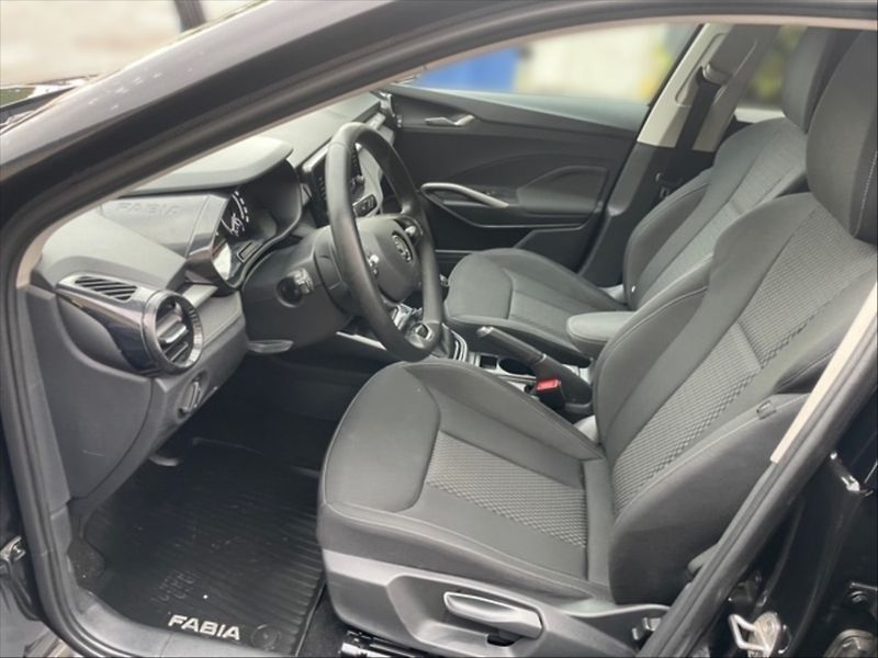 Škoda Fabia 1,0 TSI Style - fotka 7 z 11