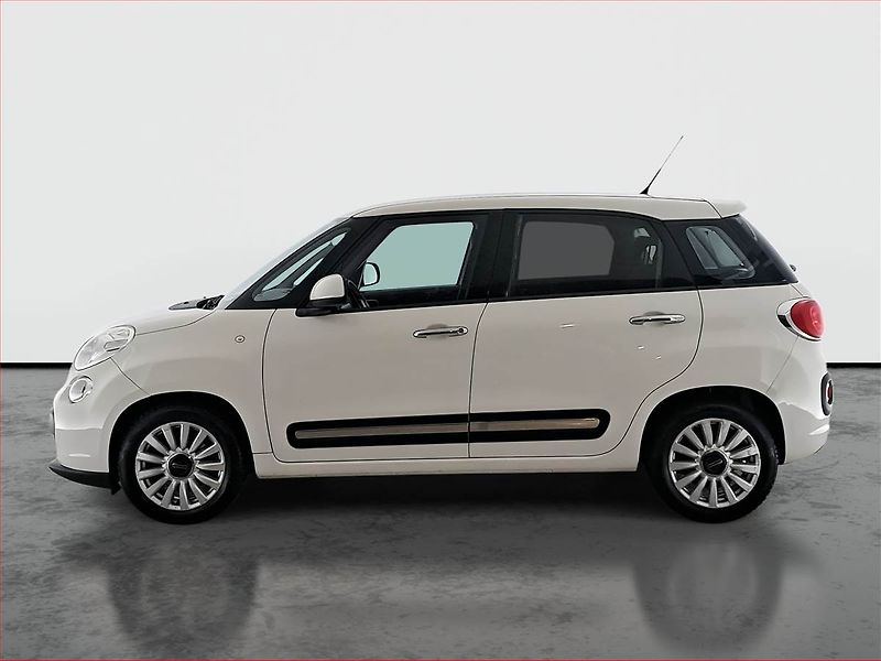 Fiat 500L (2013) 1.3 MultiJet, Serv.kniha - fotka 3 z 17