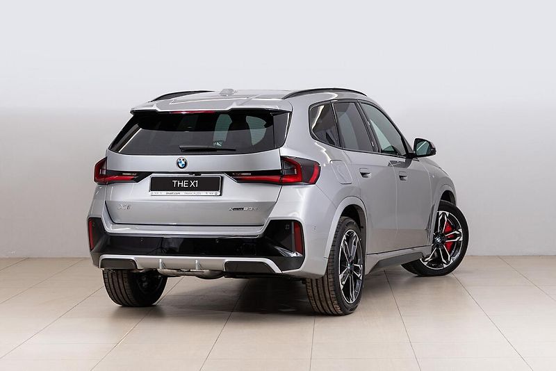 BMW X1 xDrive20d - fotka 3 z 13